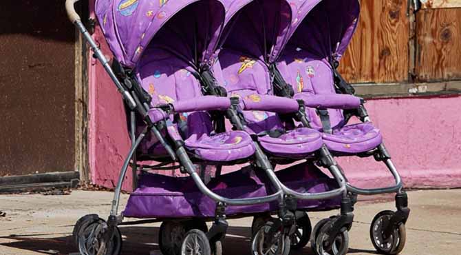 I Found an Empty Stroller for Triplets Next to an Abandoned Store – Suddenly, I Heard Baby Cries from the Building