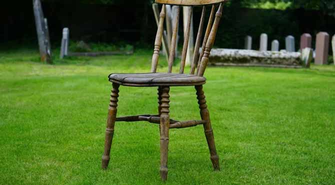 My MIL Wanted $500 After Her ‘Antique’ Chair Collapsed Under Me – I Thought It Was My Fault Until My FIL Stood Up