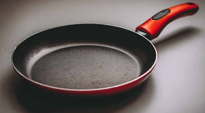 My Husband Gave His Mom a $2,000 TV for Her Birthday While I Got a Frying Pan—I Cooked Up Something He’ll Never Forget