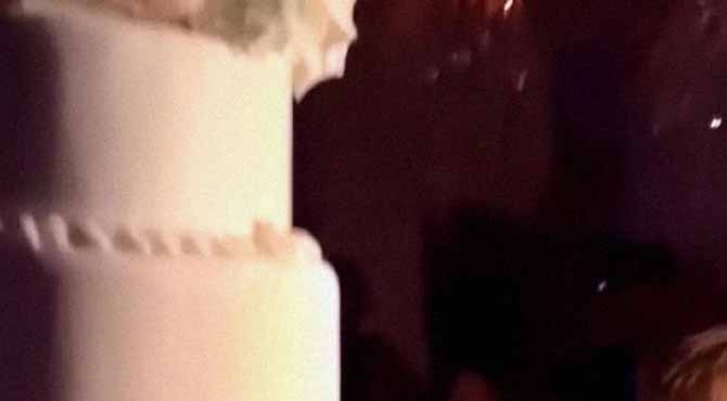 I Thought It Would Be the Happiest Day of My Life Until I Cut into My Wedding Cake and Everything Fell Apart – Story of the Day