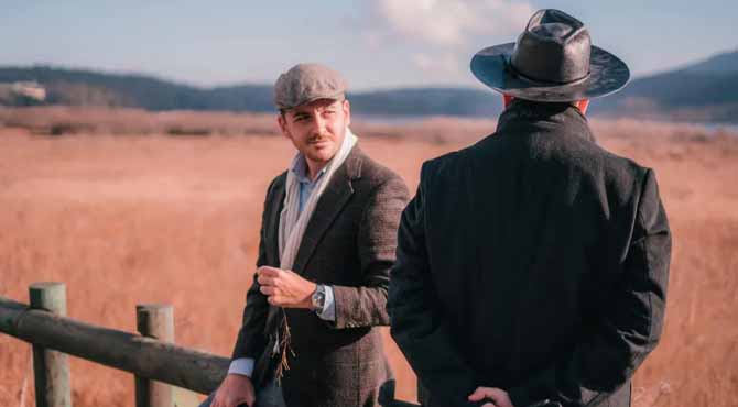 He Lost Everything but Clung to the Cat His Children Named – Until My Friend Found Him Collapsed One Night