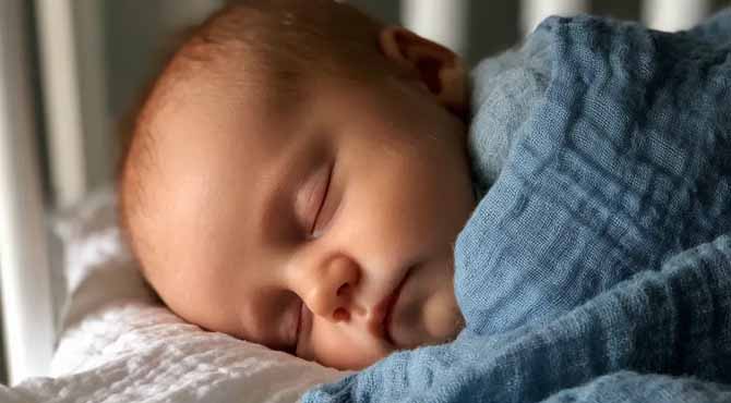 My Husband Mocked Me, Saying: ‘You Always Look like You Rolled Out of Bed’ While I Tended to 3 Kids – He Didn’t Notice This Coming