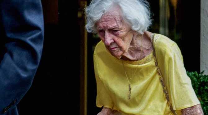 I Threw My Grandma Out of My Wedding for Bringing a Dirty Bag of Walnuts – Two Days After She Died, I Opened It and Collapsed