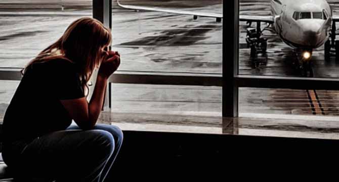 I Helped a Crying Woman at the Airport – Two Years Later, She Walked Into My Wedding