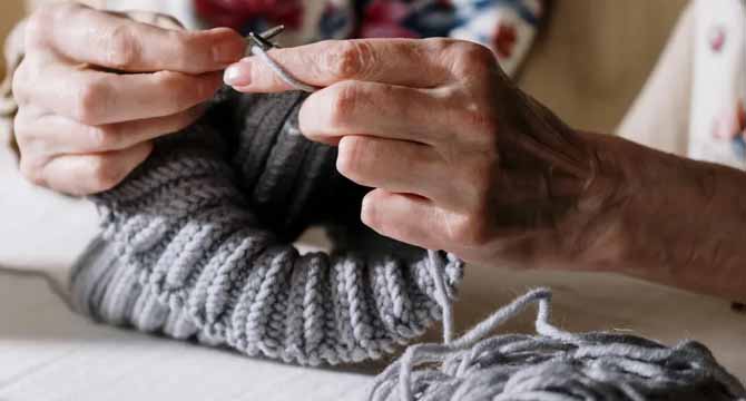Elderly Woman Donated Handmade Clothes to an Orphanage for 6 Years – Then One Day, Two Boxes Arrived at Her Door