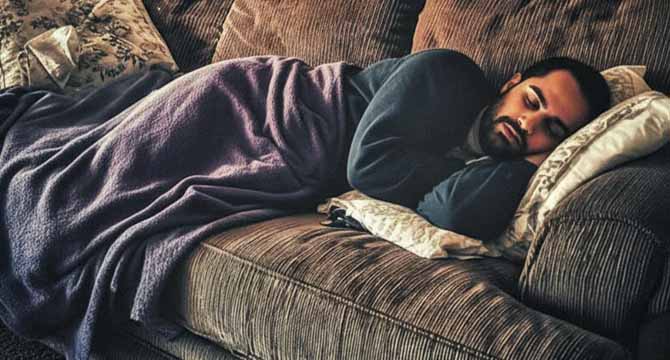 Husband Starts Sleeping on the Couch Every Night – The Real Reason Made the Woman’s Heart Break